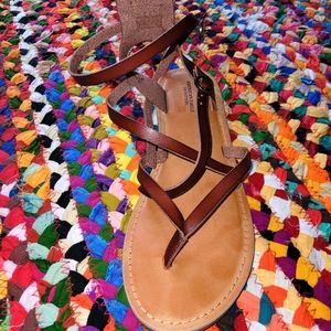 American Eagle Gladiator Sandals sz 8 (worn once)
